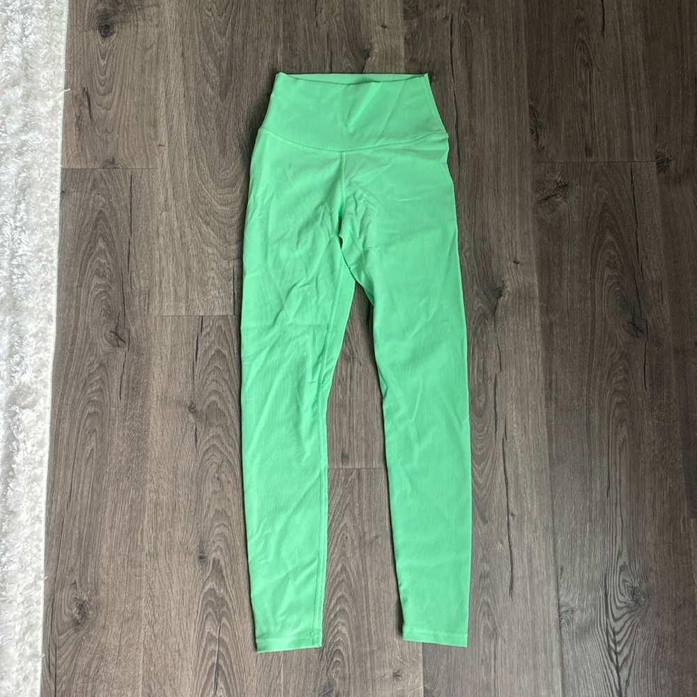 WILO Neon Green Leggings